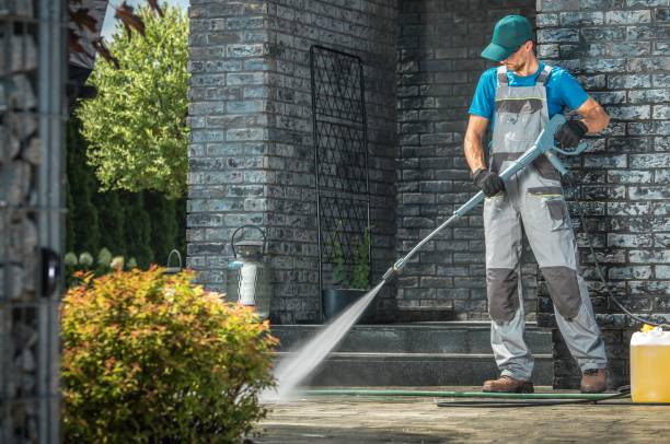 Narrows, VA  Pressure Washing Services Company